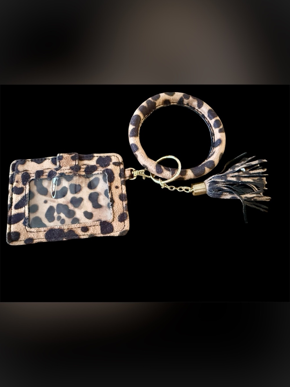 ๐ Leopard Print Wristlet Wallet & Keychain - Picture 2 of 4